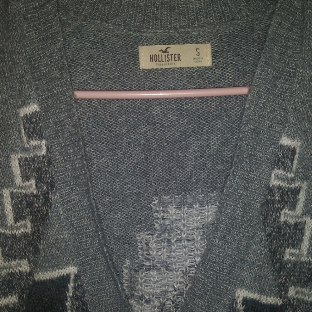Hollister sweatshirt